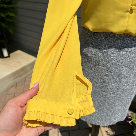 Loft mustard blouses - Picture 5 of 10